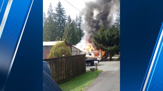 1 killed in Snohomish County RV fire