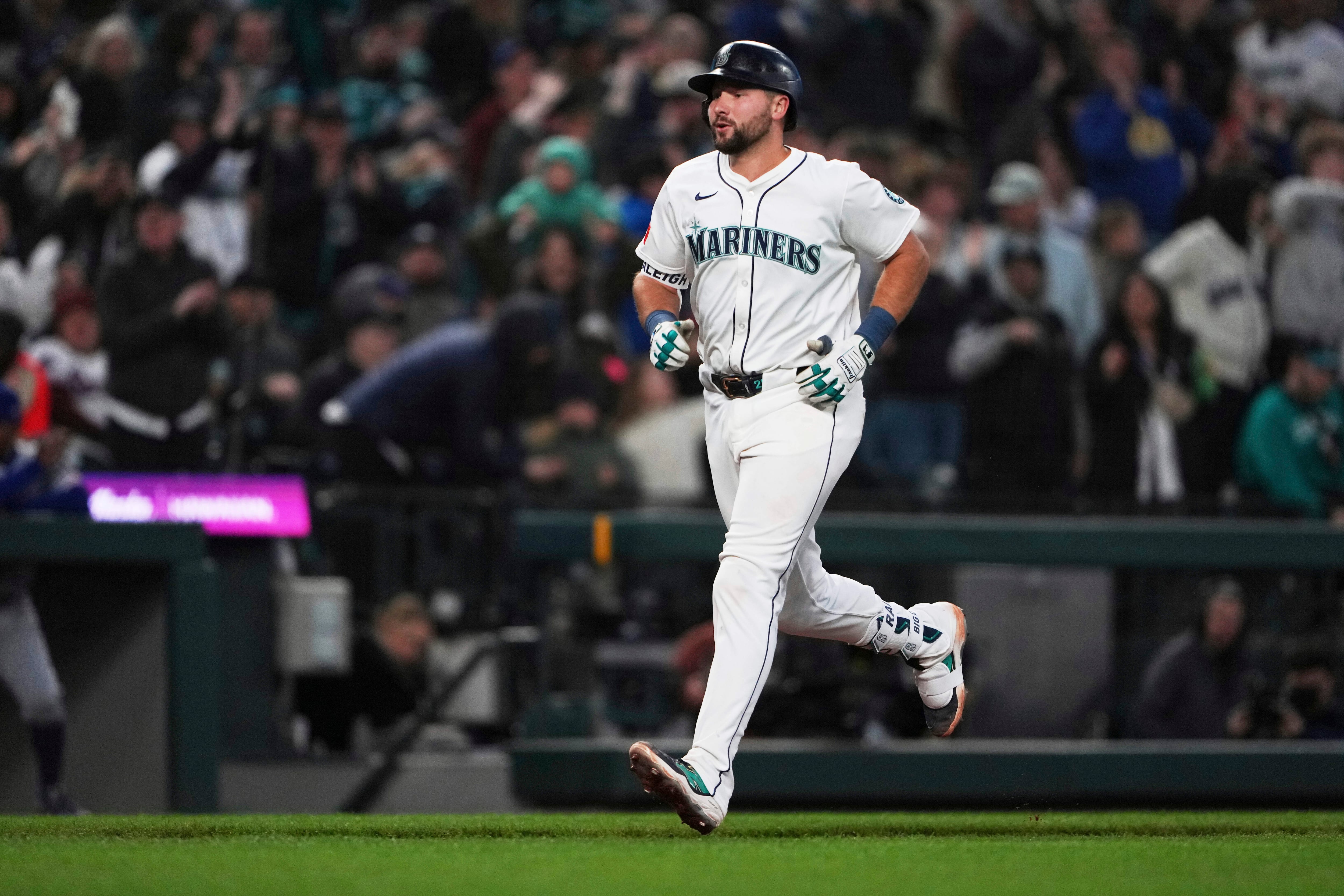 Magazine - Sports | KIRO 7